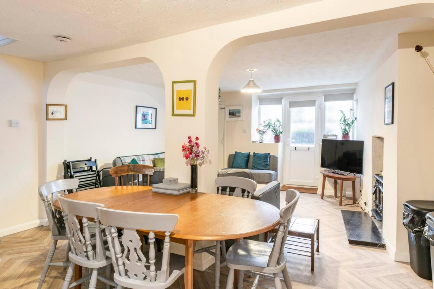 4 Bed Home 3 Mins From Harbour + Sandy Beach Folkestone Kültér fotó
